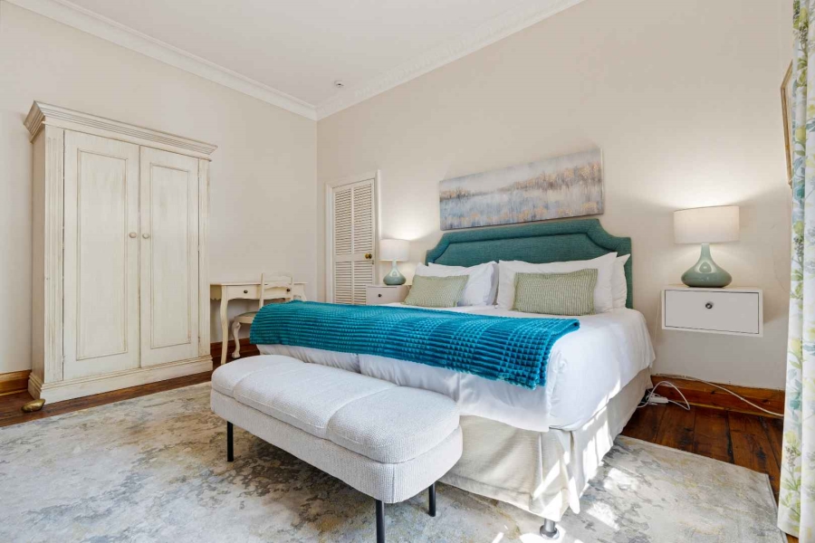 14 Bedroom Property for Sale in Oranjezicht Western Cape